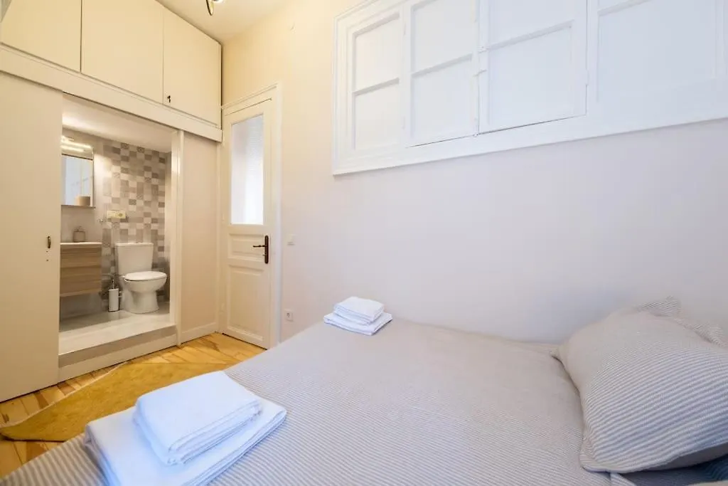 Apartment Elegant, Spacious, Quiet 3Br Near Historic Center Istanbul Turkey