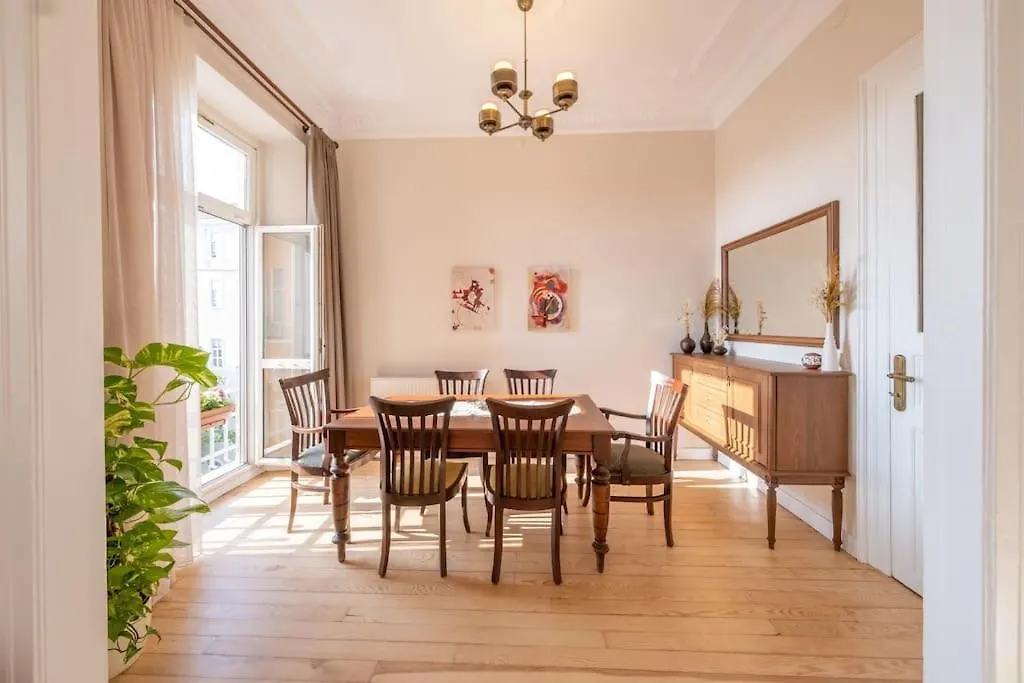 Apartmán Elegant, Spacious, Quiet 3Br Near Historic Center Istanbulská provincie